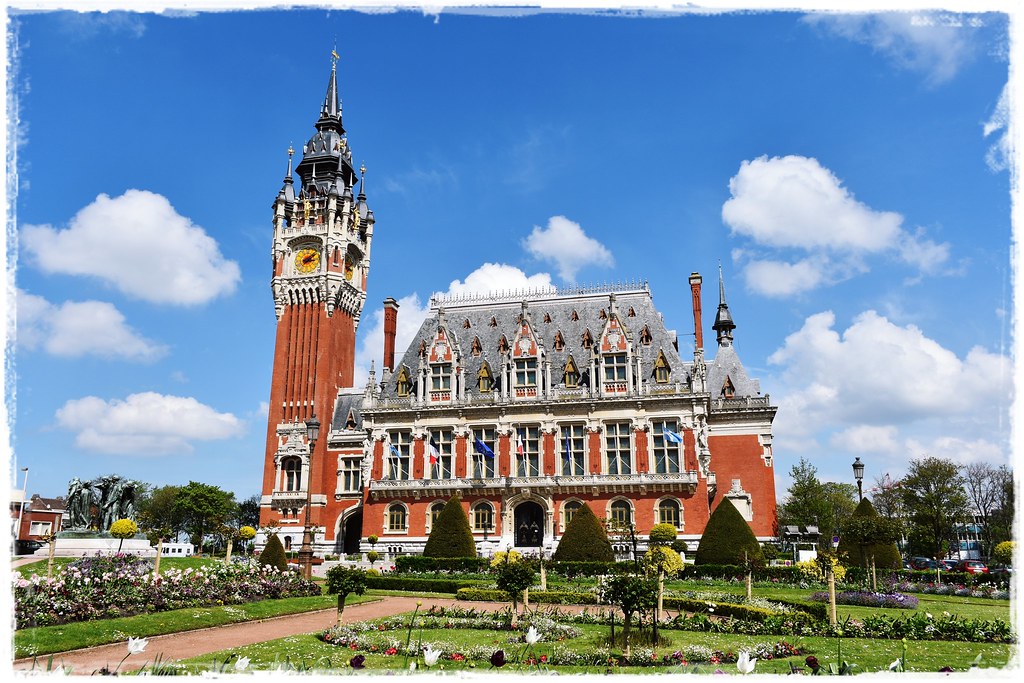 Calais Town Hall, Calais, France Calais Town Hall was buil… Flickr