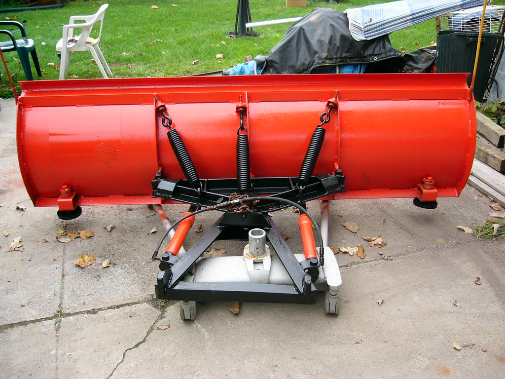 artic plow 003 Artic snow plow, 7' 6", refinished, can be … Flickr