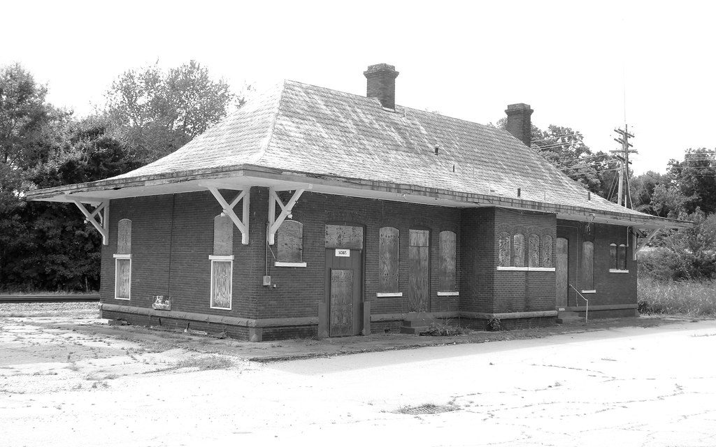 Old Abbeville Depot 1 We rode up to Abbeville to shoot Nor… Flickr