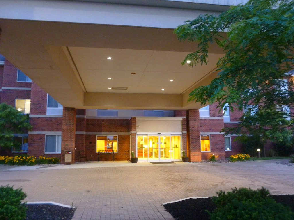 Fairfield Inn & Suites, Fenton, MI (29) 3125 W Silver Lake… Flickr