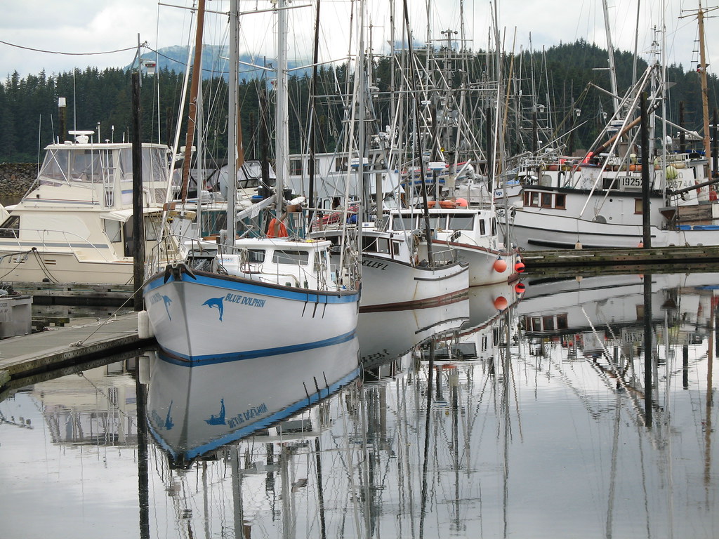 FISHING FLEET IN DOCK...HOONAH ALASKA AUGUST 2006 Photos from Terry