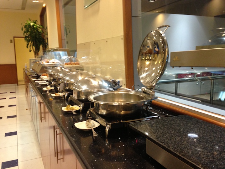 Pearl Lounge Kuwait International Airport Live and Let's Fly