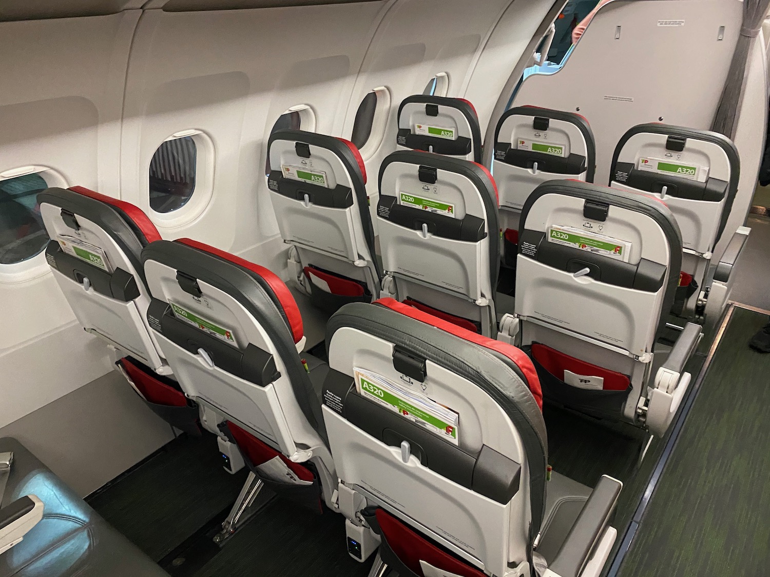 Review TAP Air Portugal A320 Business Class Live and Let's Fly