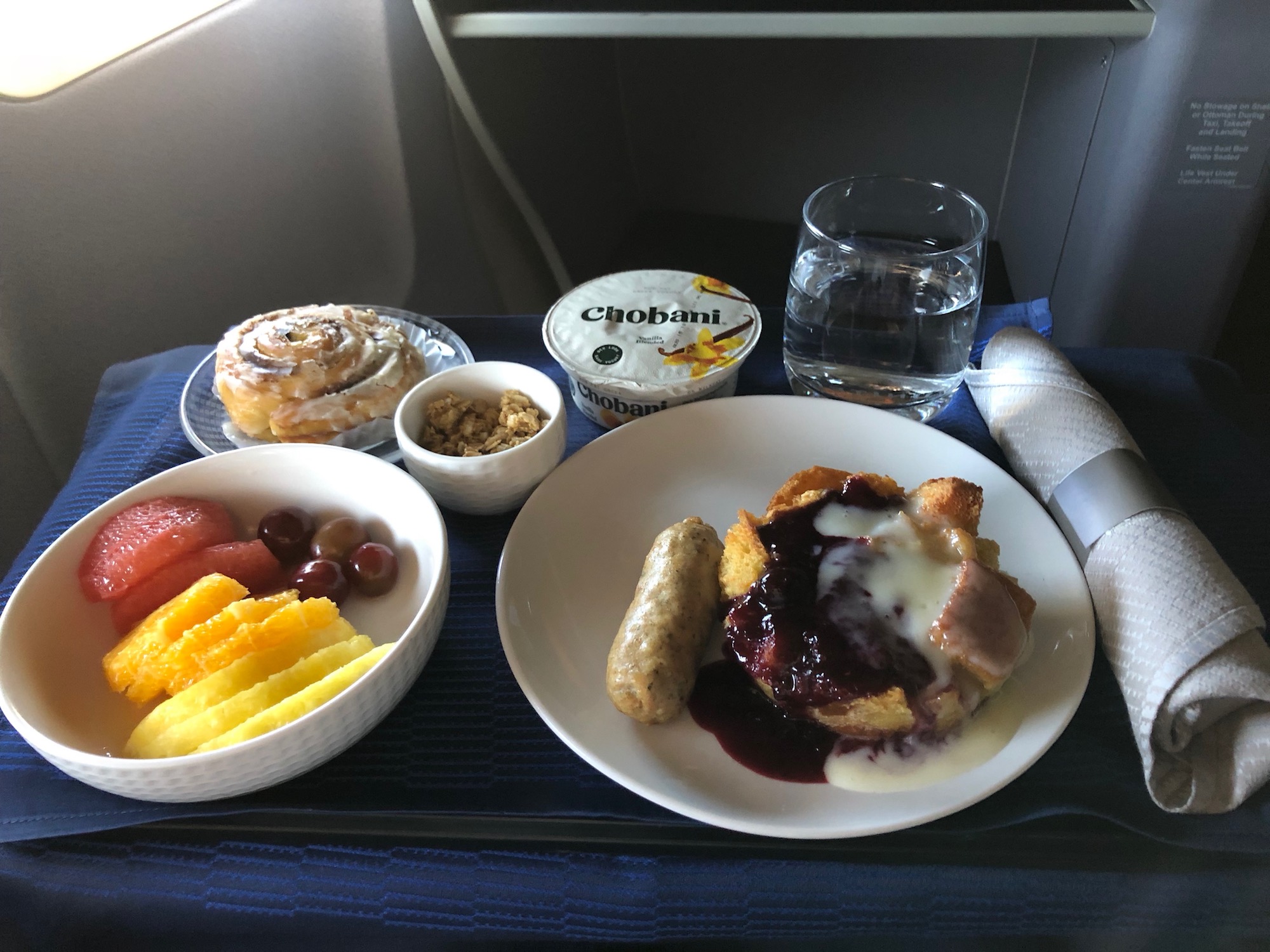 An Addictive, Delicious Breakfast in United Business Class Live and Let's Fly