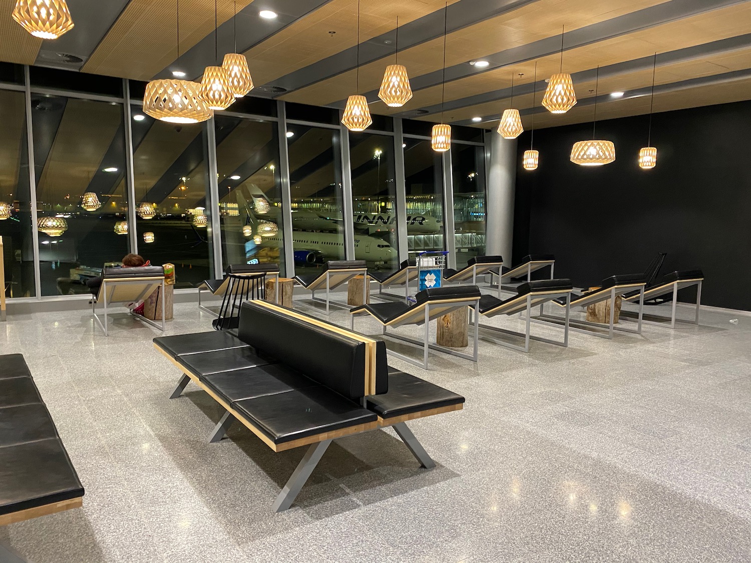 I Spent The Night On A Chair At Helsinki Airport… Live and Let's Fly