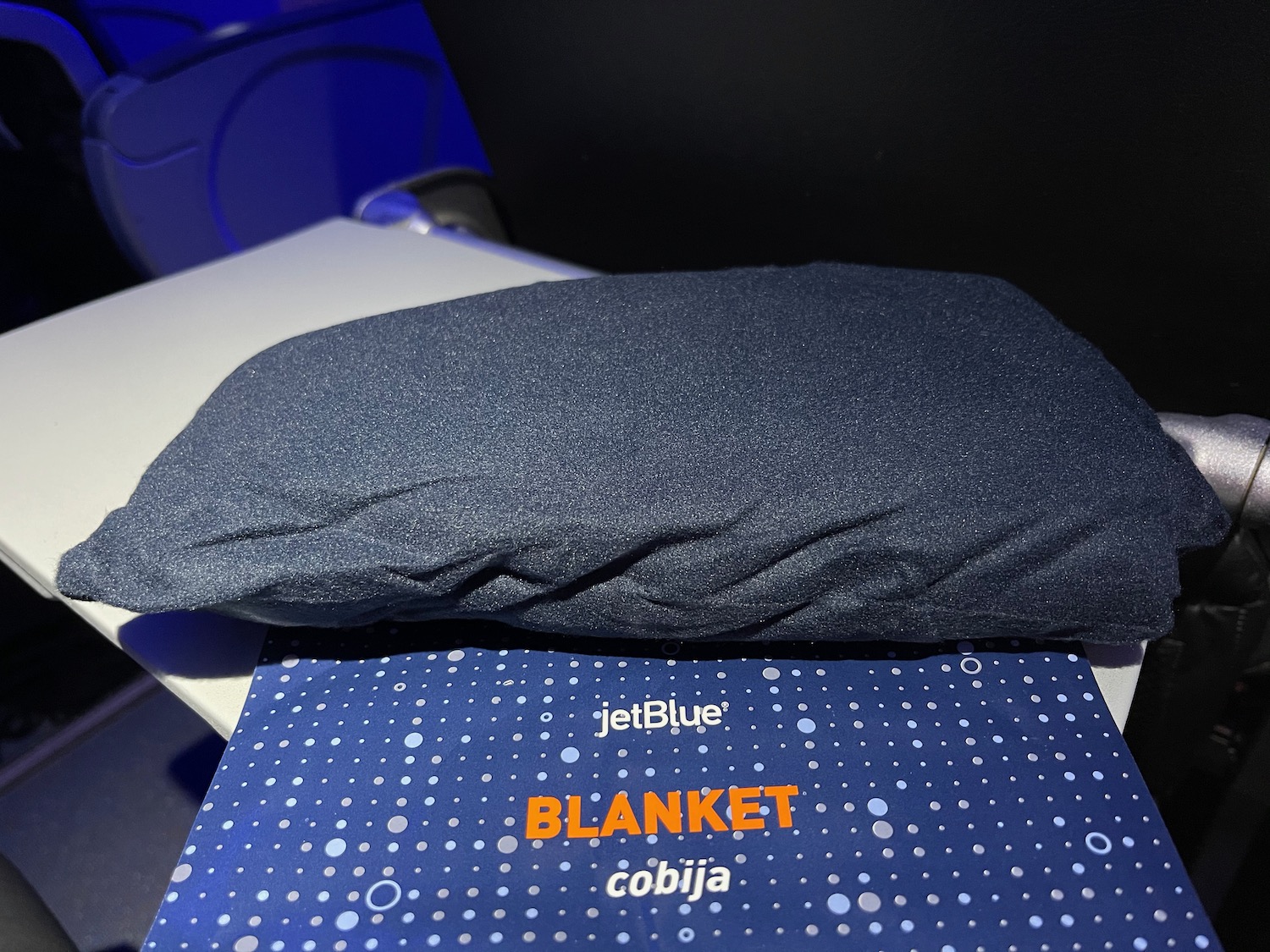 Update United Airlines Restores Blankets On Domestic Flights Live