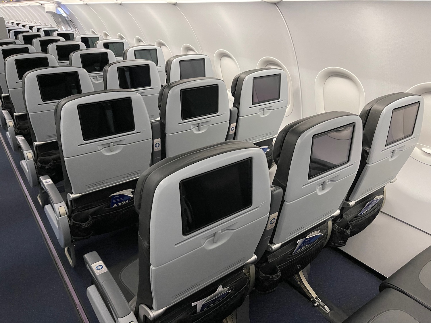 Review JetBlue A321 "Even More Space" Economy Class Live and Let's Fly
