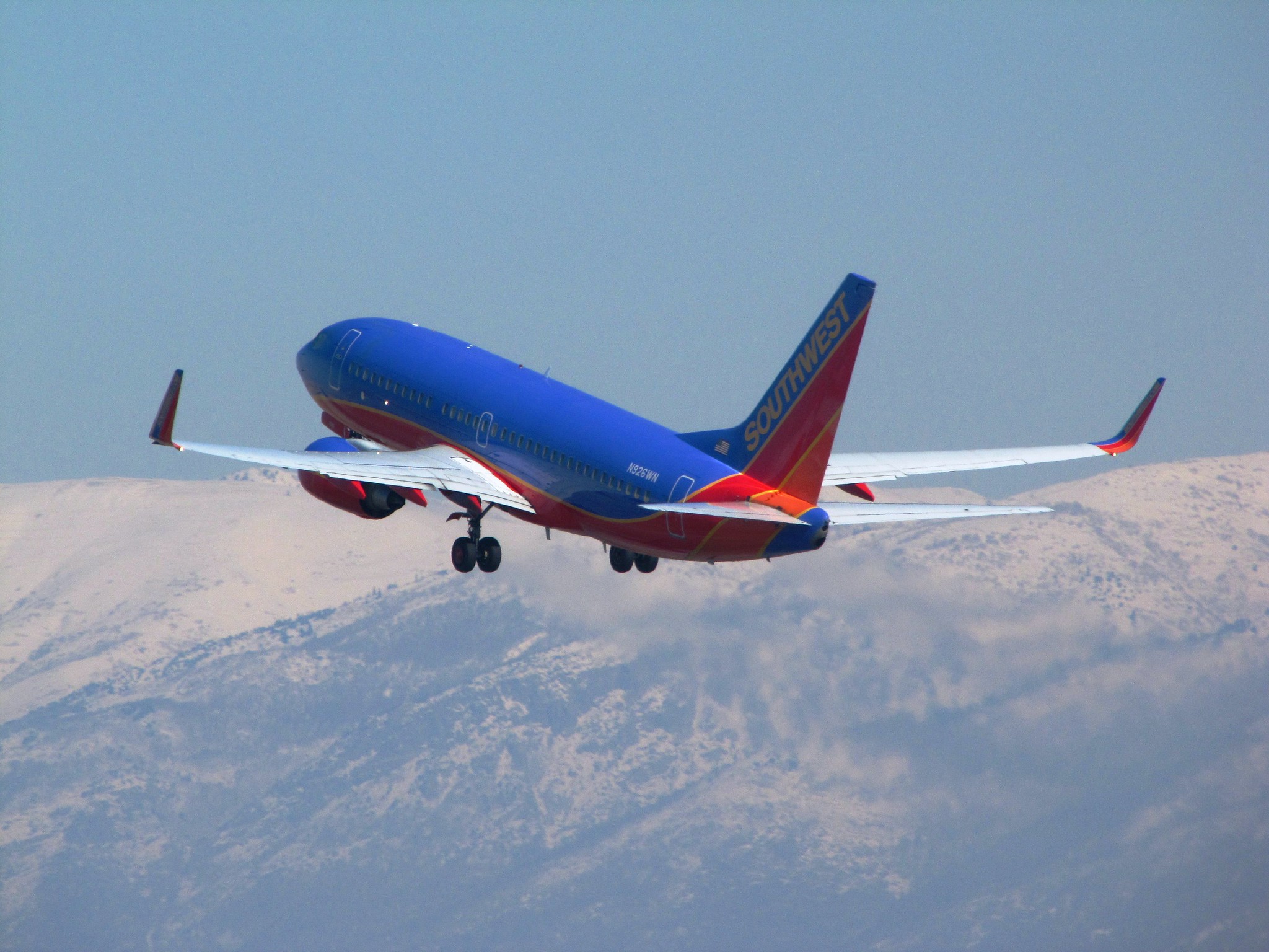 Airlines Fuel Hedging During Record Oil Prices Live and Let's Fly