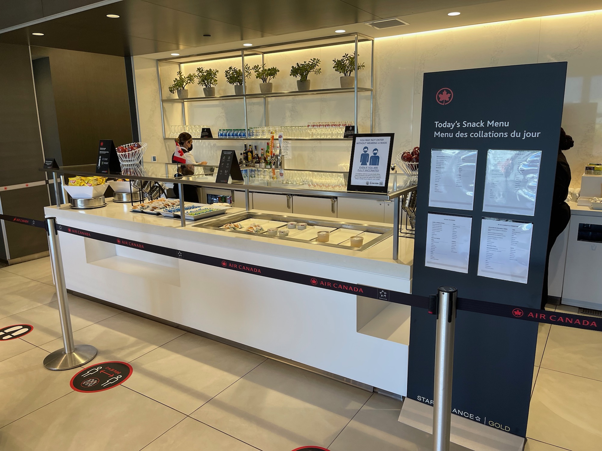 Air Canada Maple Leaf Lounge At LAX Now Reopen Great News For United Star Gold Flyers Live