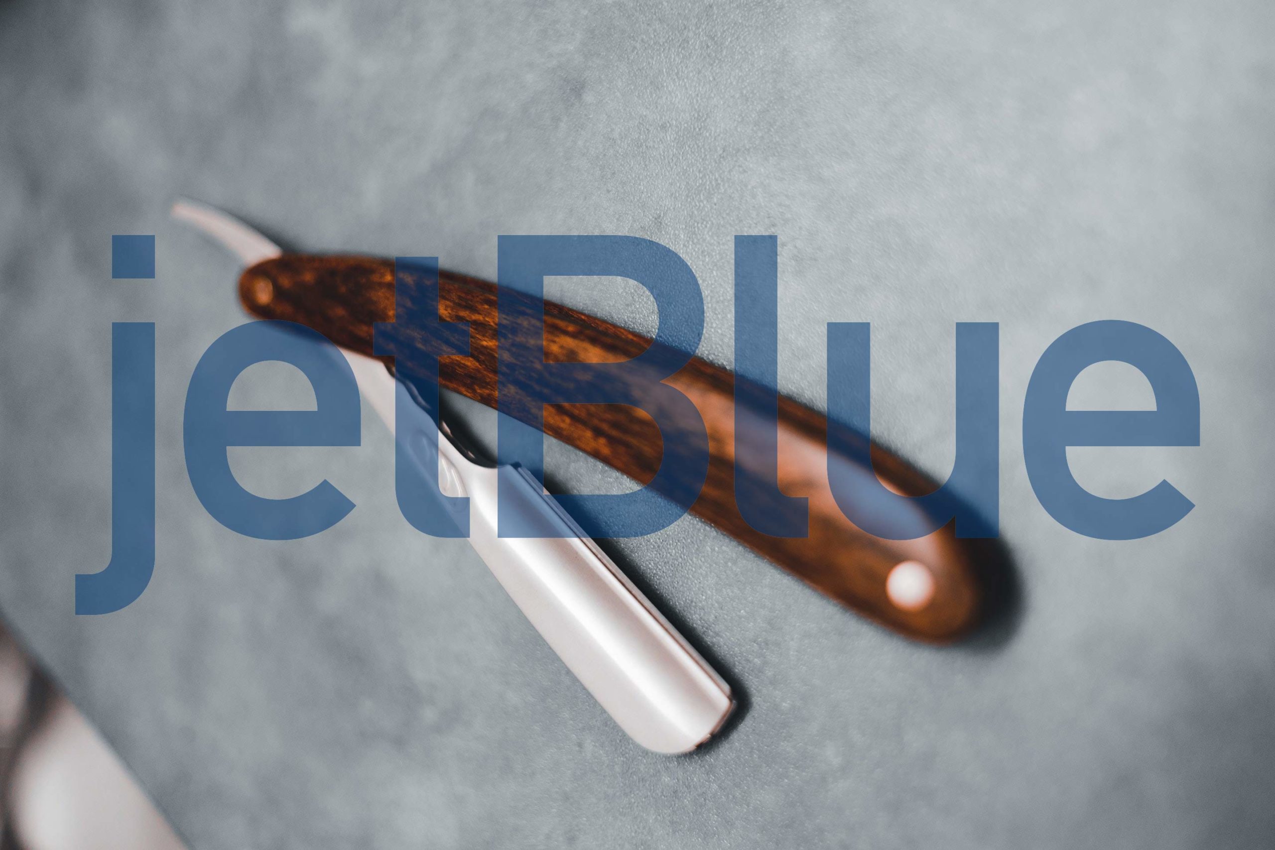 JetBlue Horror Flight Man Holds Razor Blade To Woman's Throat Live