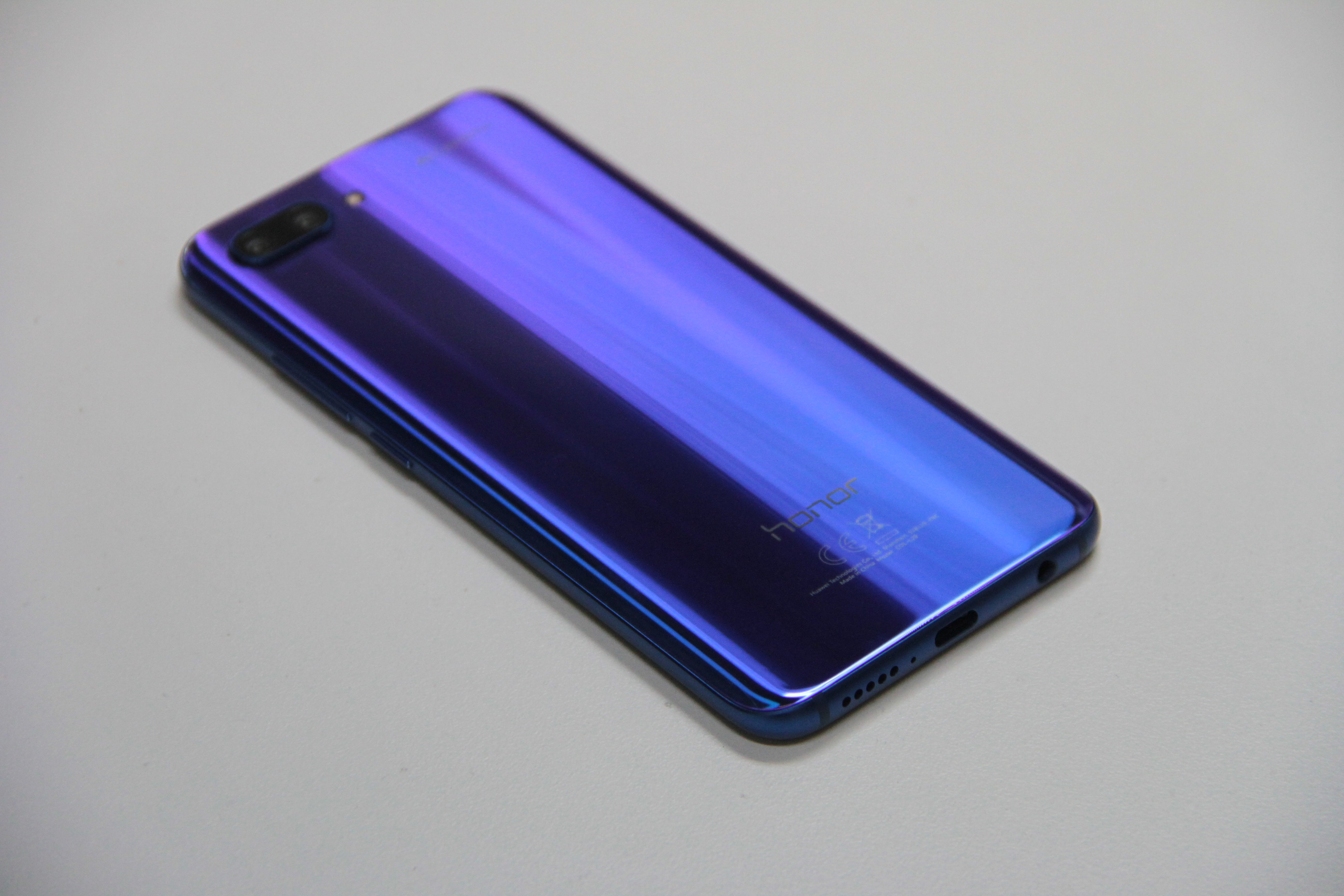 Review: Honor 10 - Flagship Quality on a Budget | LiveatPC.com - Home