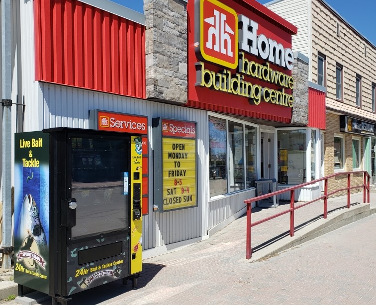 Collins Home Hardware Ontario, Canada Live Bait