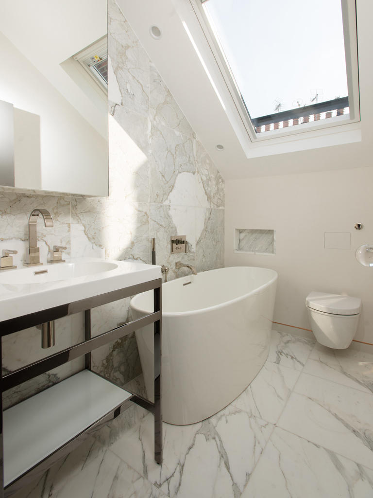  Roland Gardens London