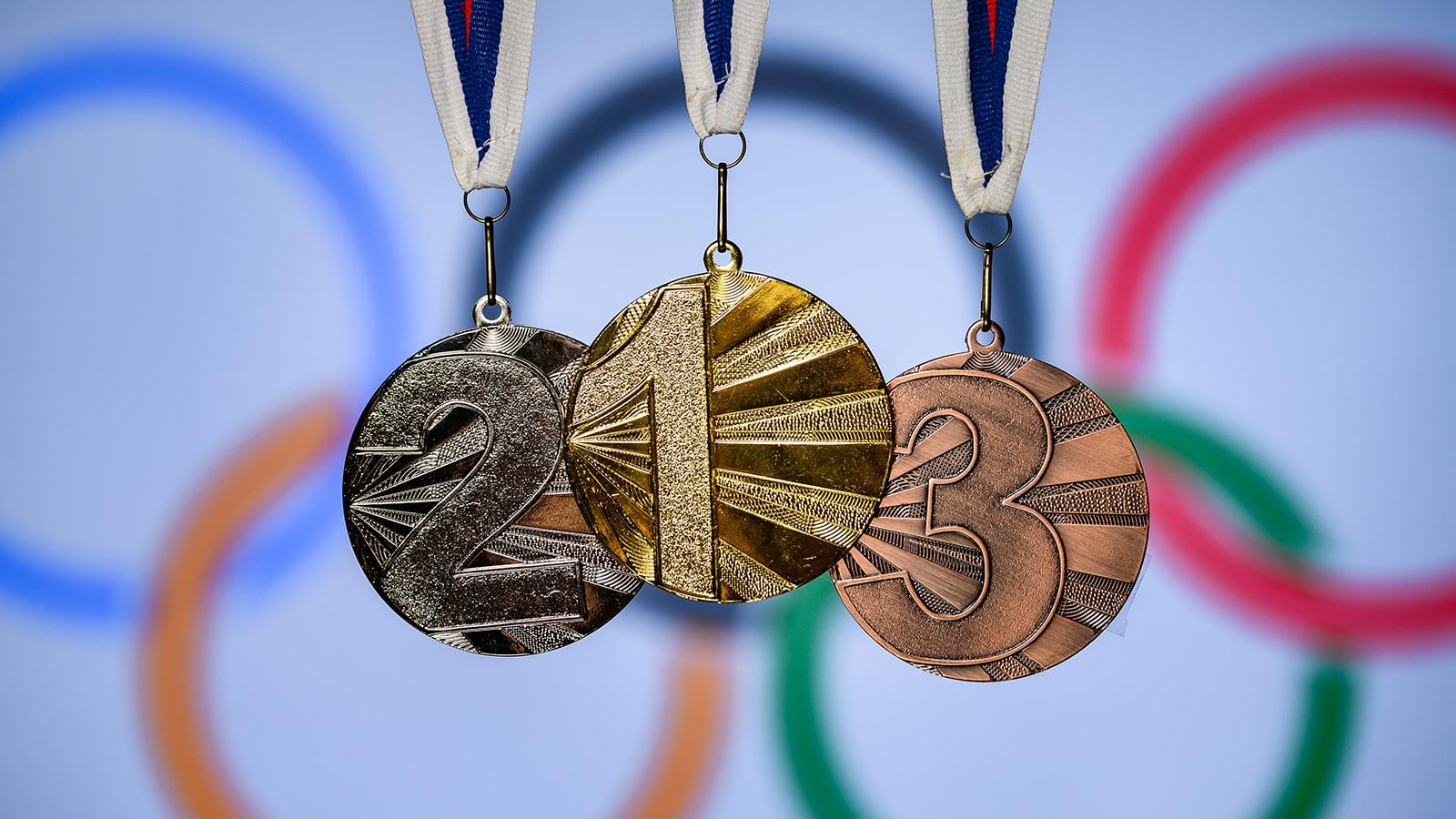 Un diffuseur utilise une image Bitcoin pour représenter El Salvador aux