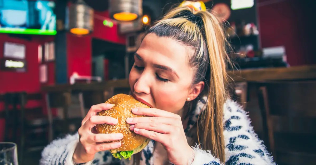 Is Eating Fast Bad for You? The Impact of Speedy Eating on Your Health