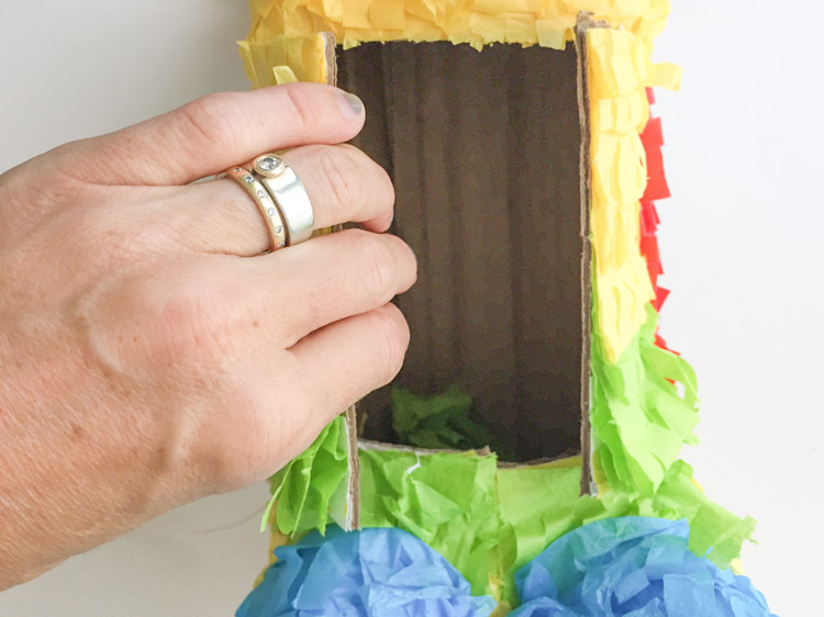 PullString Piñata DIY Live Free Creative Co