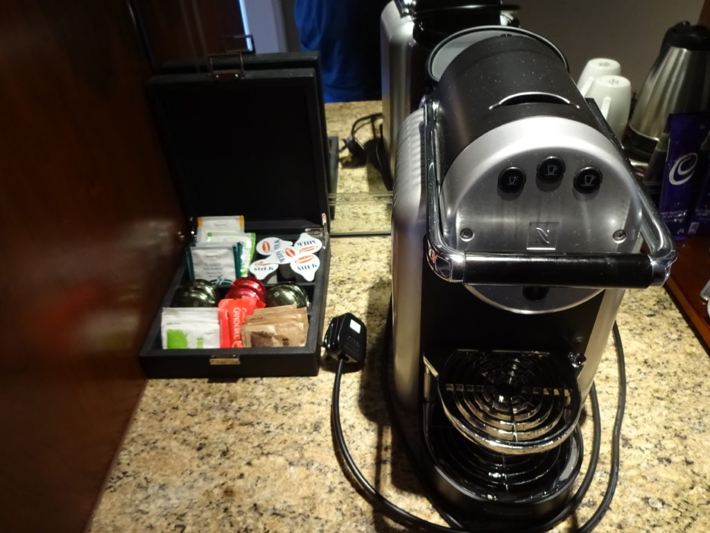 Hotel Review InterContinental Dublin Live from a Lounge