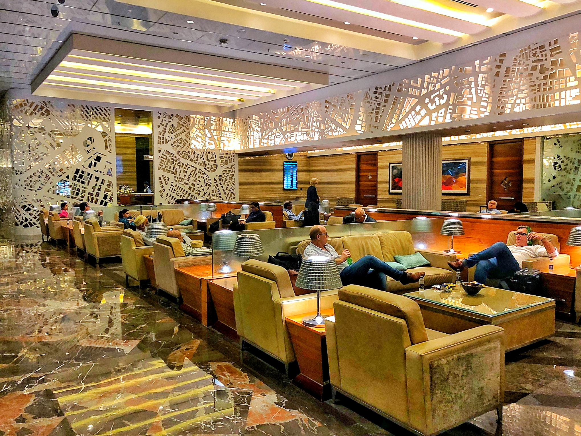 Review GVK Premium Class Lounge, Mumbai Terminal 2 Live from a Lounge