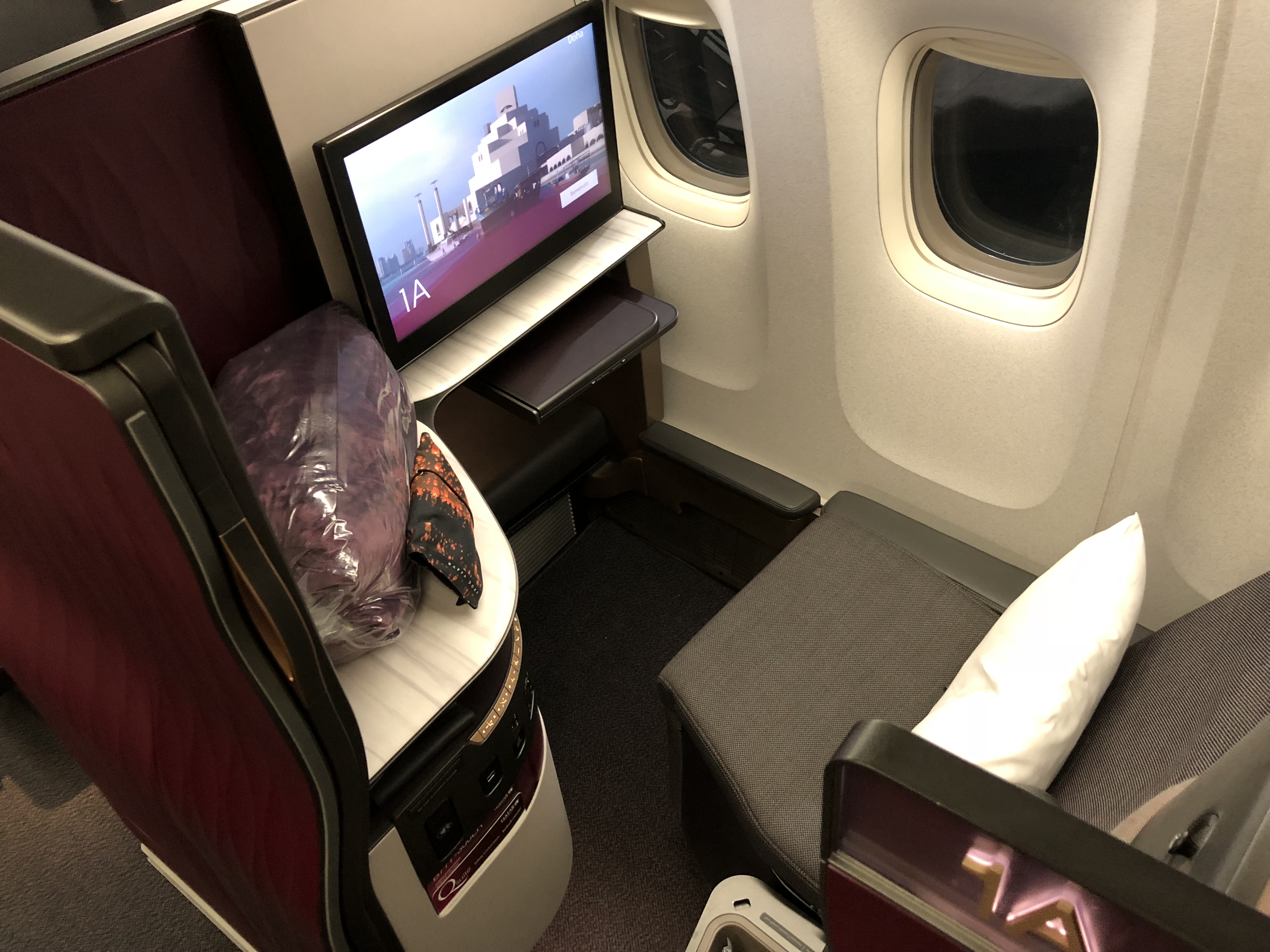 Review Qatar Airways Doha to Mumbai QSuites Business Class Live from