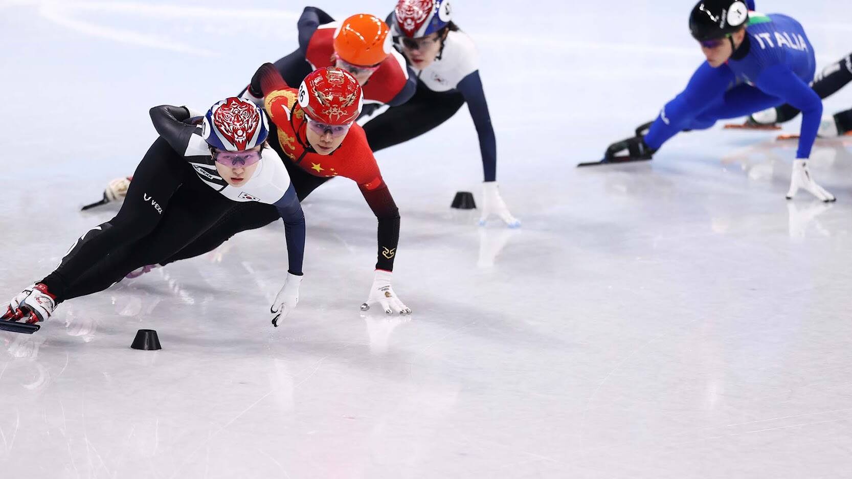 Highlightreel goal by Leon lifts Canadian women past Brazil in soccer