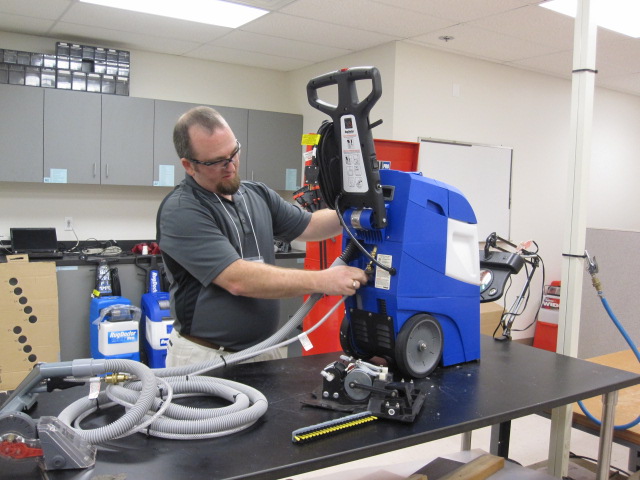 Rug Doctor | The Inside Scoop #RugDocTour - Live Laugh Rowe