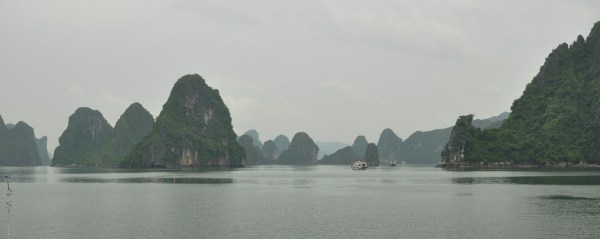 Ha Long Bay - Castaway