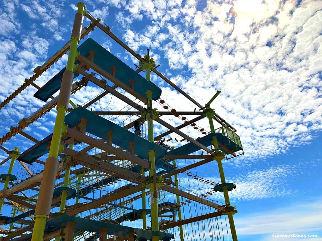 Halloween Howloween at Great Wolf Lodge Grapevine Texas Review