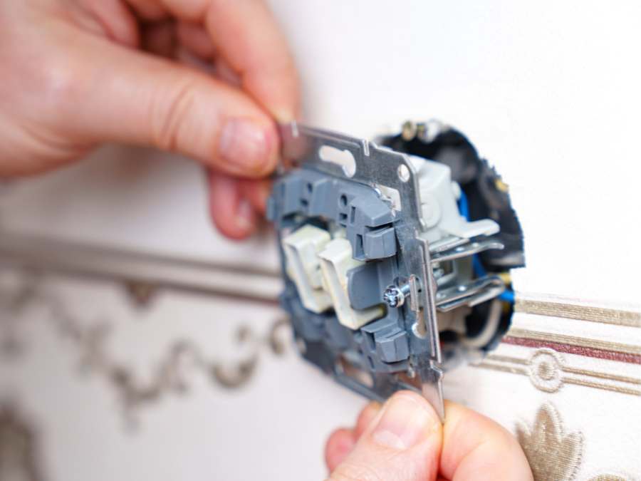 Can A Light Switch Go Bad: Signs Your Switch Needs To Be Replaced