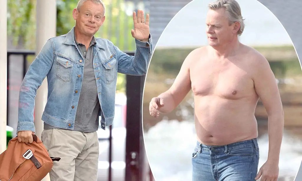 Martin Clunes Talks Wife & Loving Daughter Moments, Married Life On Fleek