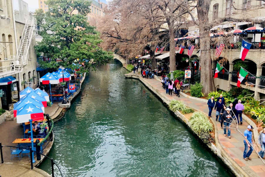 A Visit To The San Antonio Riverwalk And The Alamo, Day 116