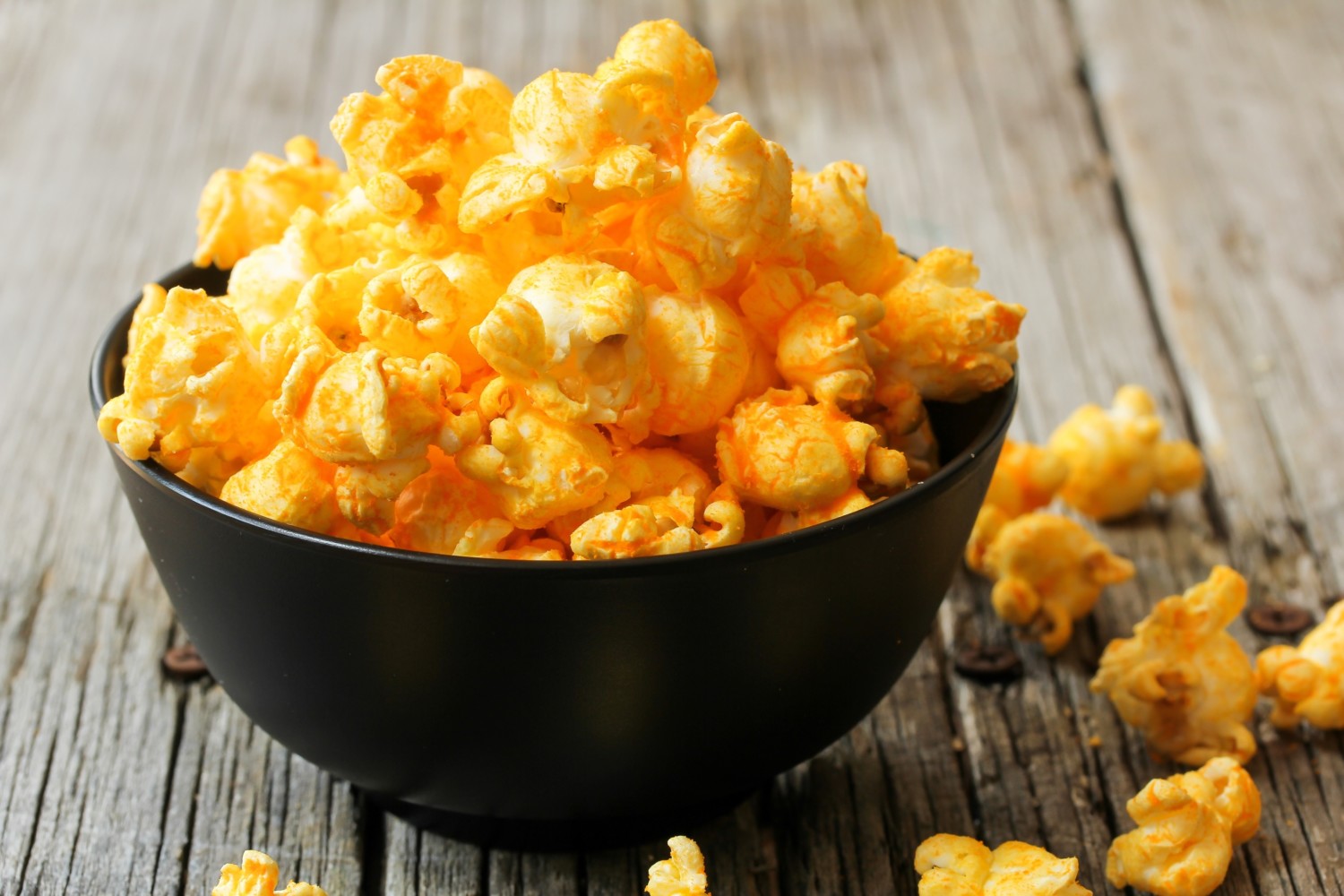 Kraft Introduces One Pound Mac and Cheese Powder Shaker