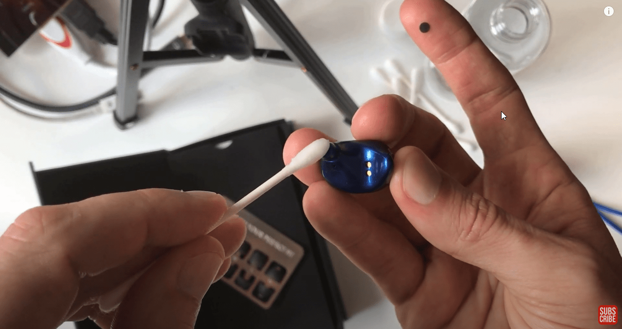 How to Clean Raycon E55 Earbuds Live Streaming Tech