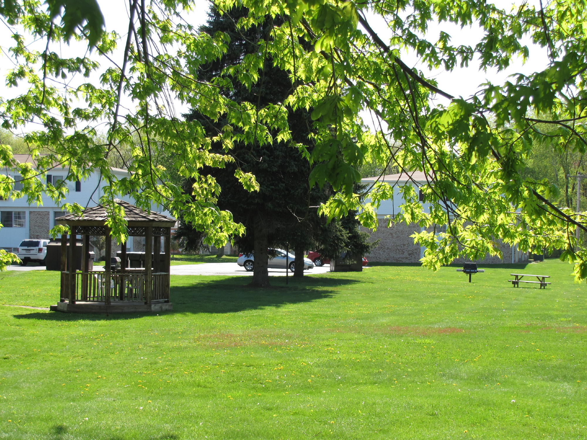 Penn Grove in Grove City, PA Simco Management Corp.