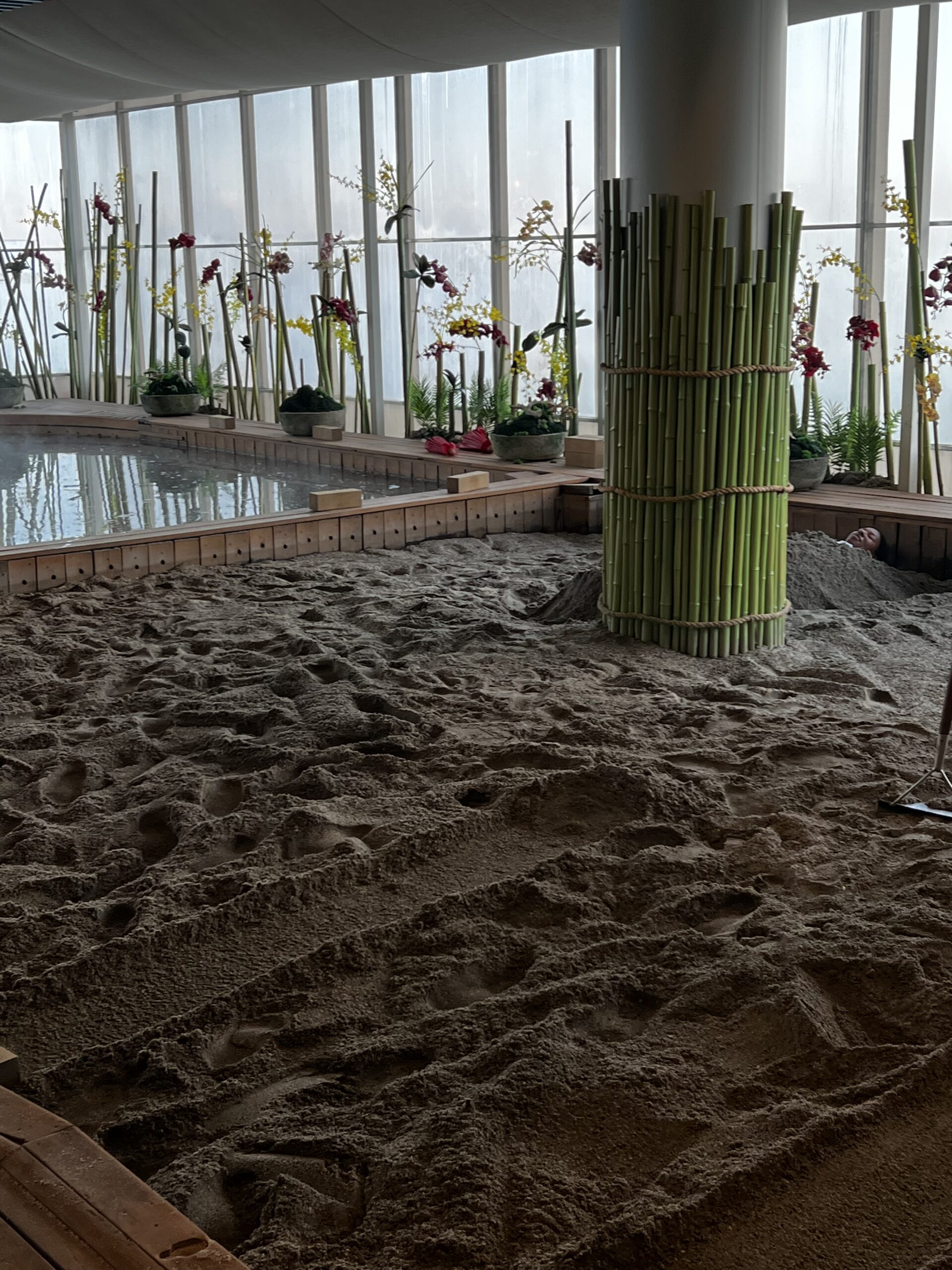 Volcanic Sand Bath body placement LIVID