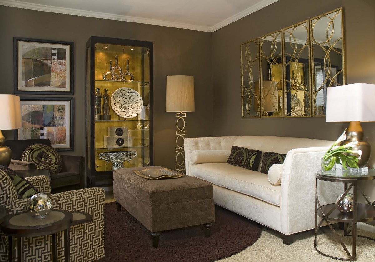 Transitional Interior Design Blending Traditional and Contemporary Styles