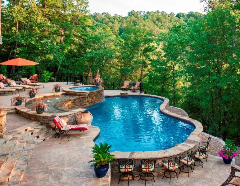 Expert Tips for Planning Your Swimming Pool Construction
