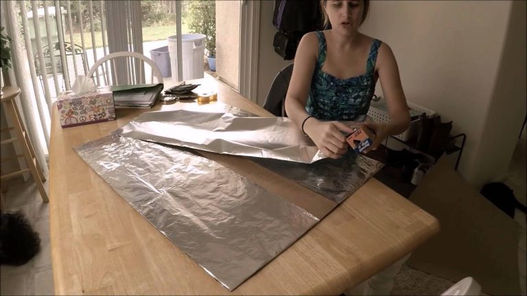Using Aluminum Foil On Your Windows
