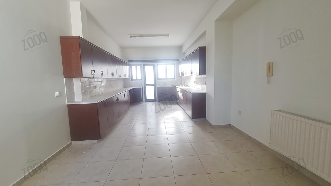 5 Bedroom House For Rent In Lakatamia LivingInCy