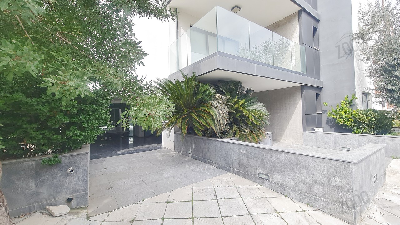 Studio Flat For Rent In City Centre LivingInCy