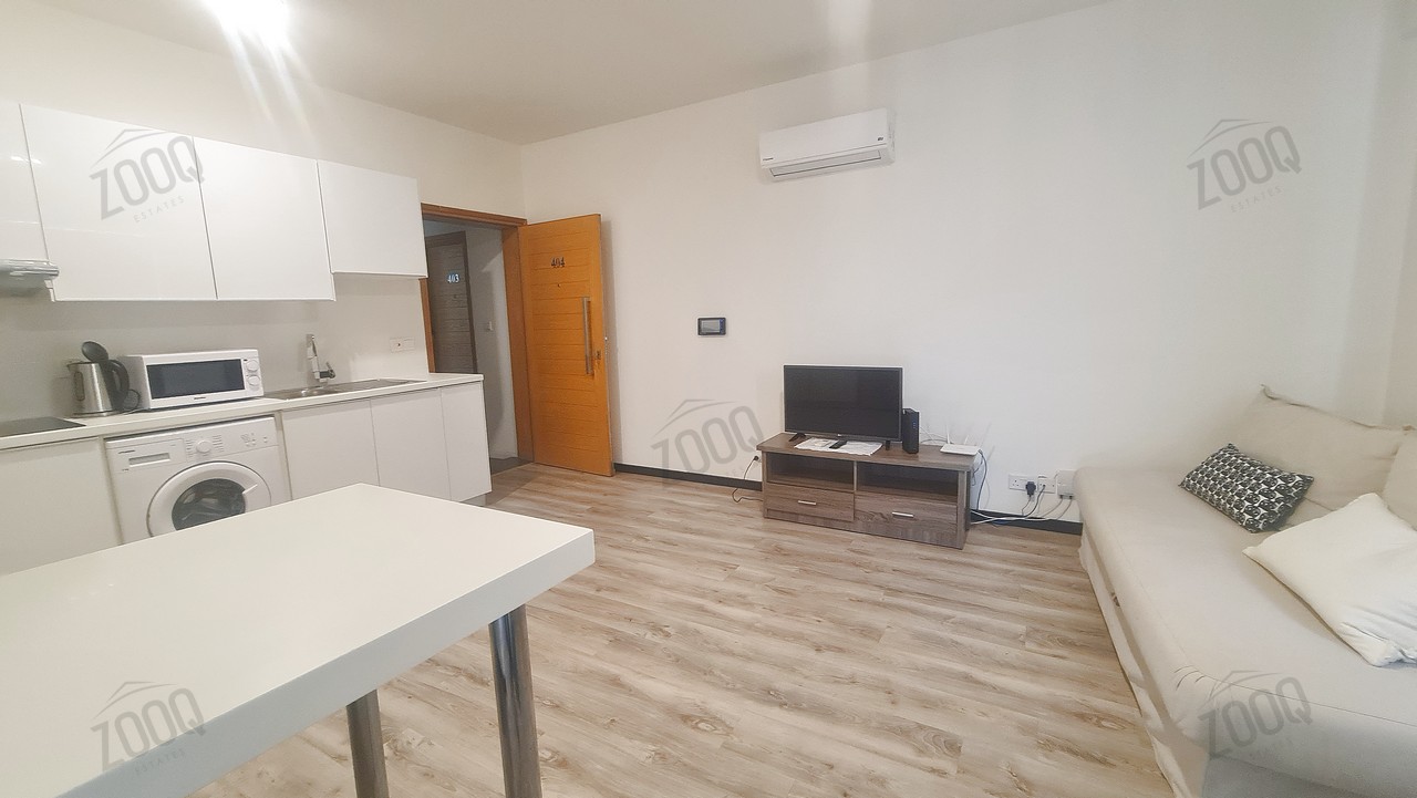 Studio Flat For Rent In City Centre LivingInCy