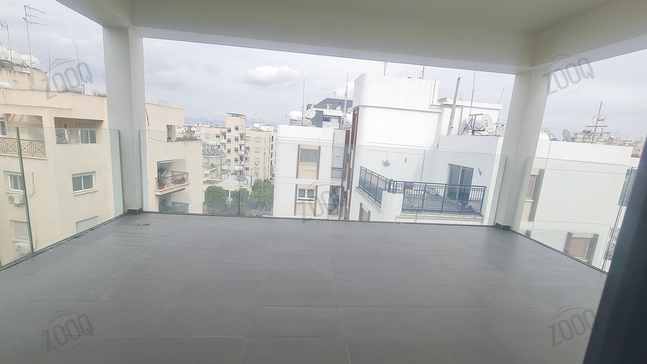 Studio Flat For Rent In City Centre LivingInCy