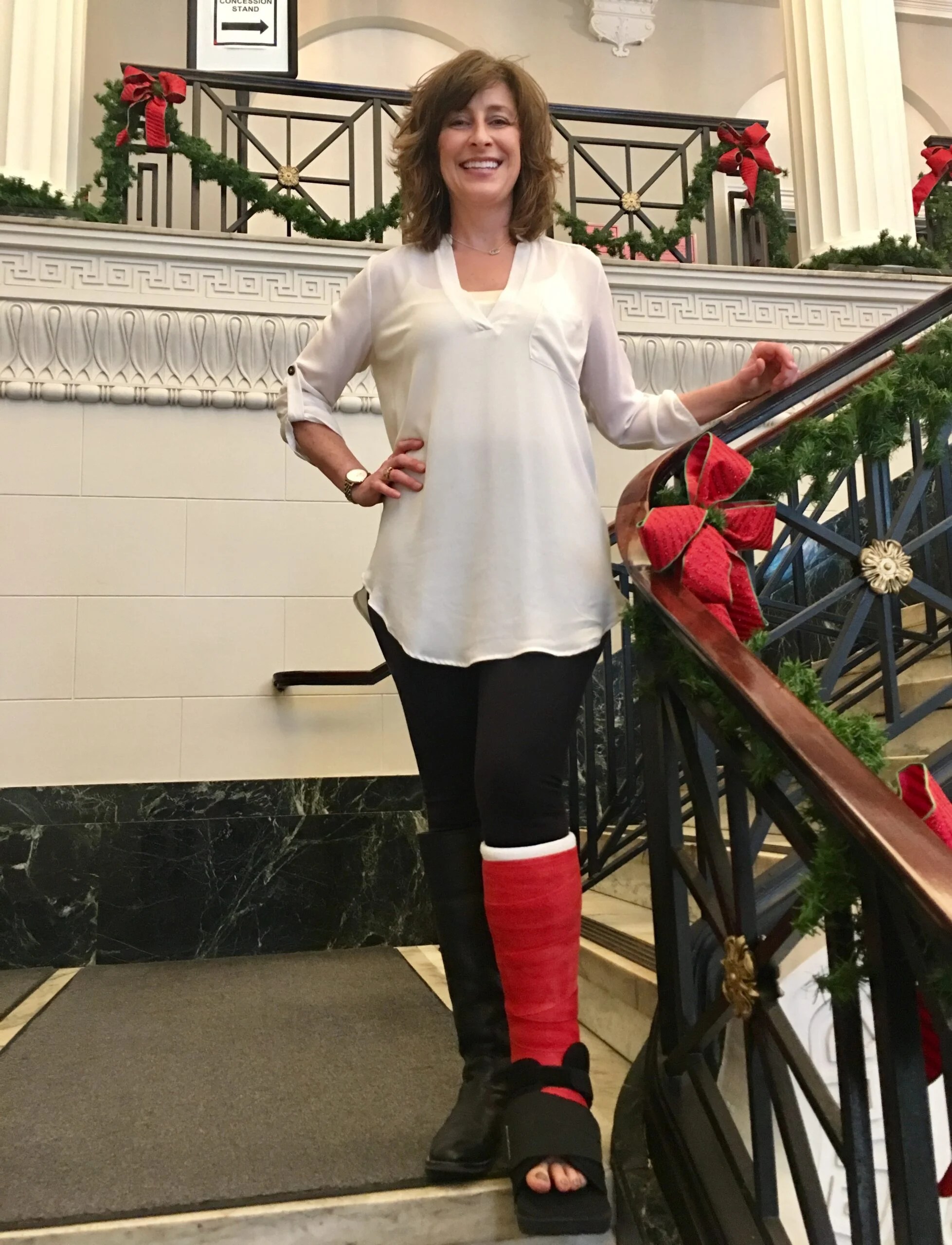 Leg Cast Fashion Tips Living in Normal