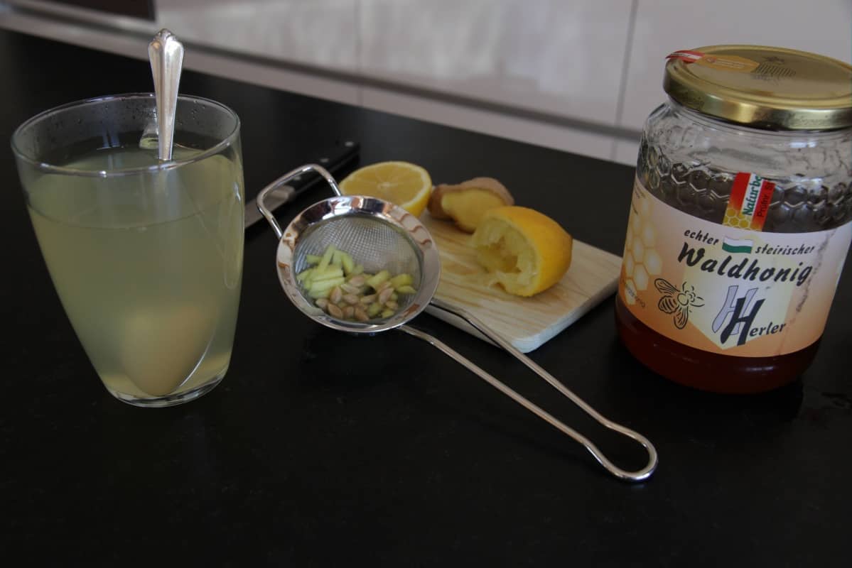 Hot Lemon & Honey Drink with Fresh Ginger Living on Cookies