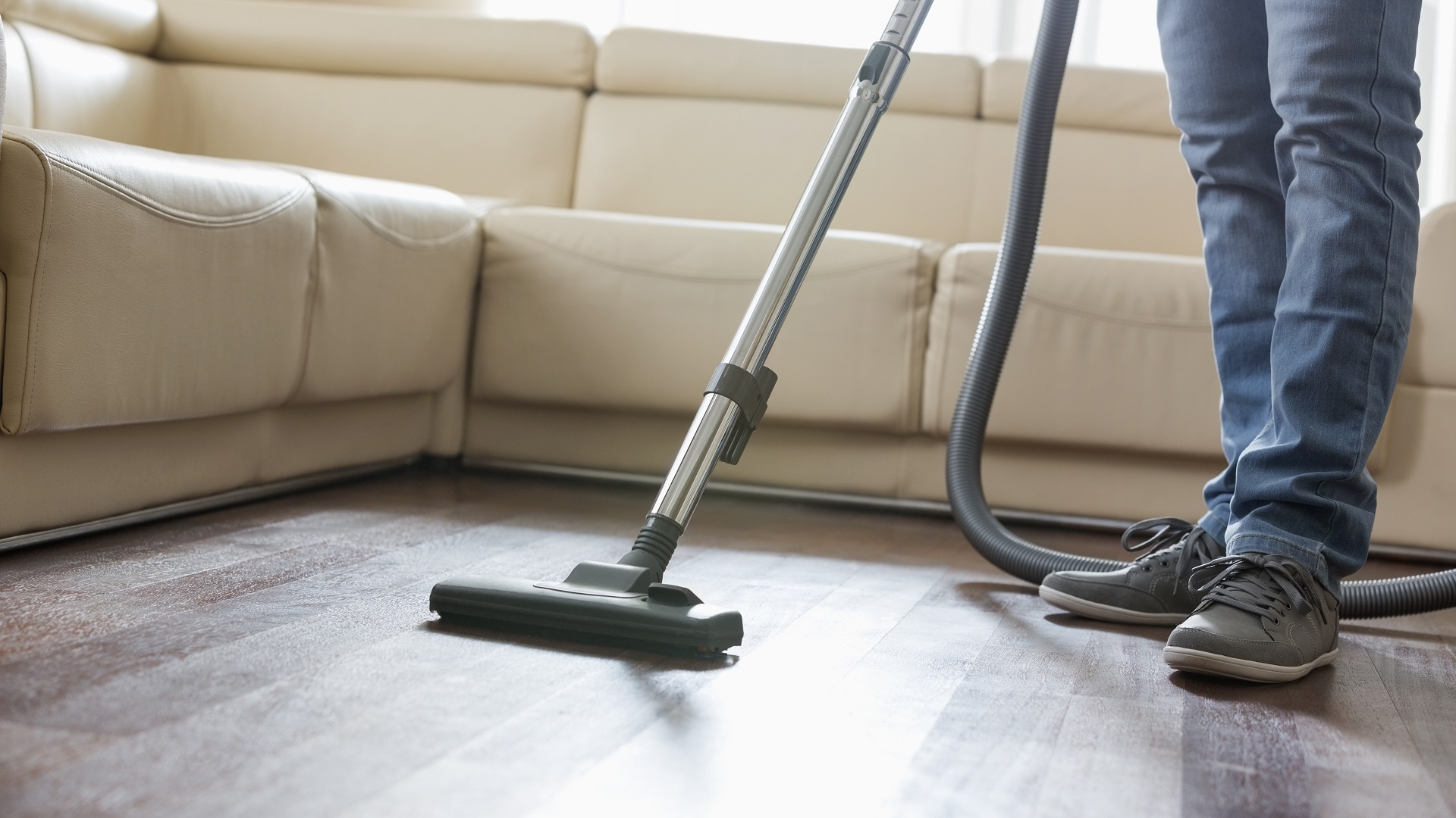 The Best Vacuums For Vinyl Floors Living Pristine