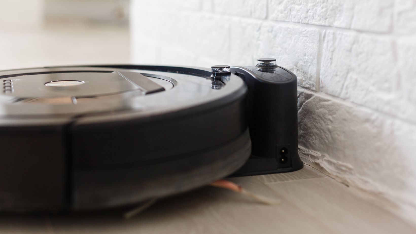 Power Up Your Cleaning Efficiency Charger for Shark Vacuum Living