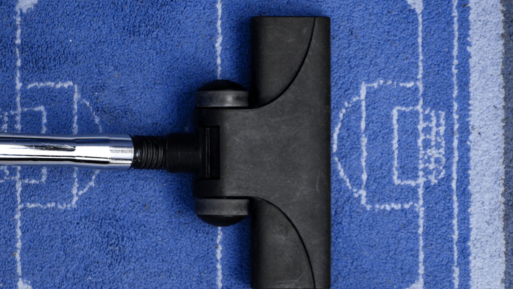 The Features of the Shark AV752 Ion Robot Vacuum Living Pristine