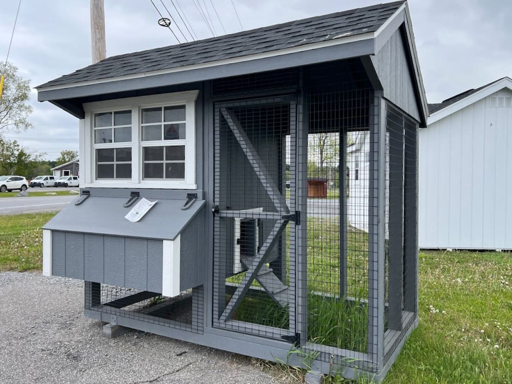 Combo Style Chicken Coop 4' x 8' Livingston Farm Outdoor Structures