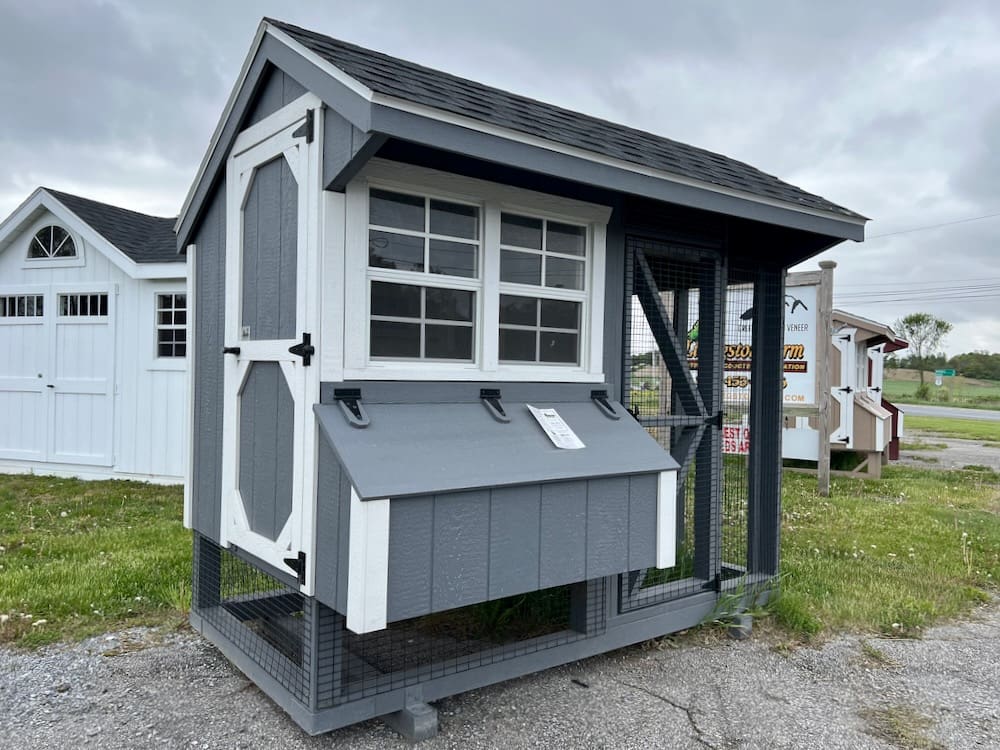 Combo Style Chicken Coop 4' x 8' Livingston Farm Outdoor Structures