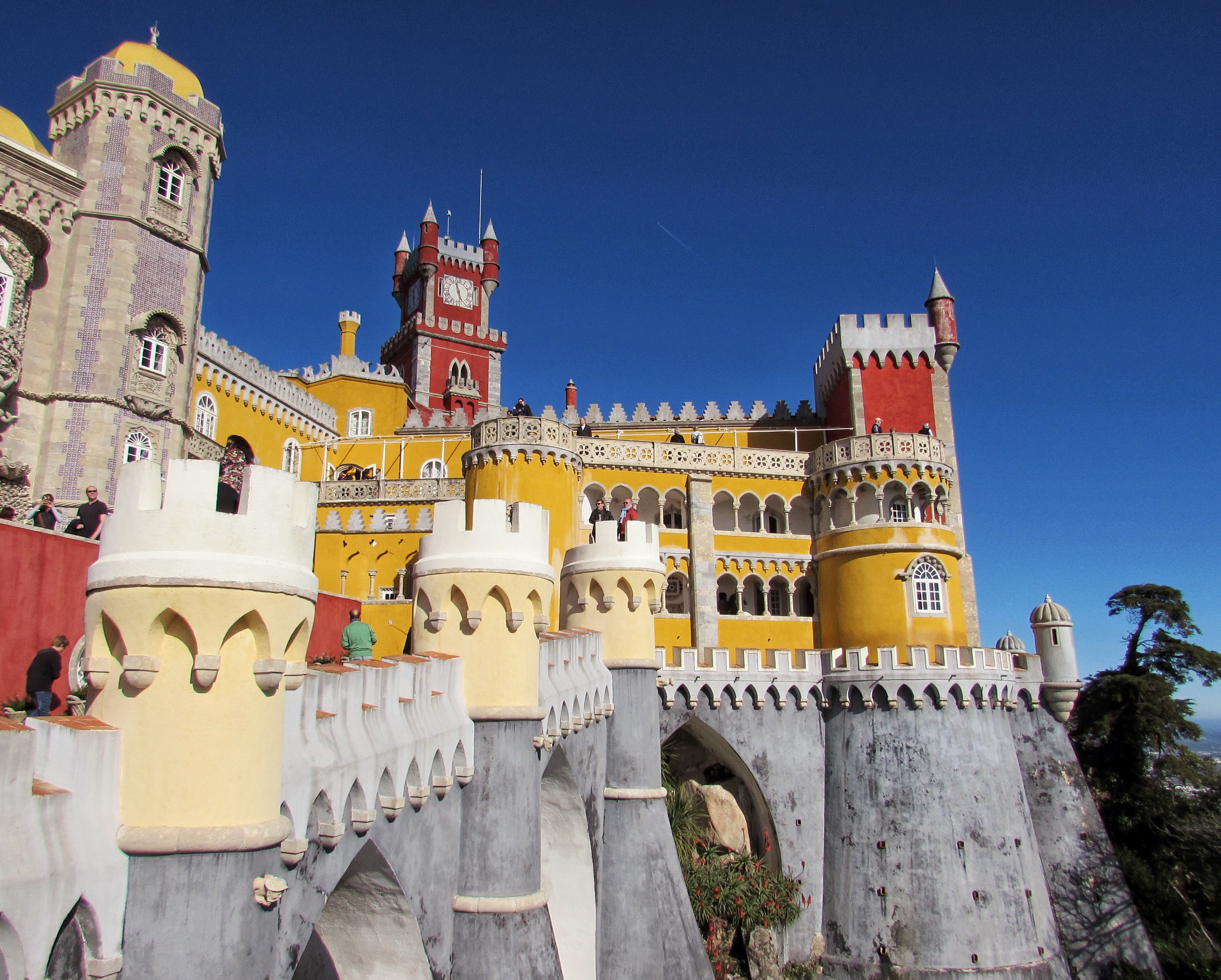 Pena Palace: One of The Seven Wonders of Portugal - Livology