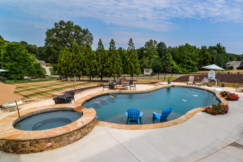Watkins Lake Norman Signature Swimming Pools & Patios